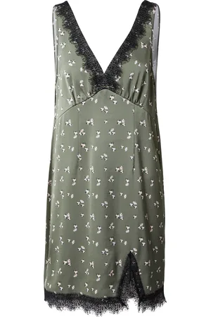 EDITED the label Vestido 