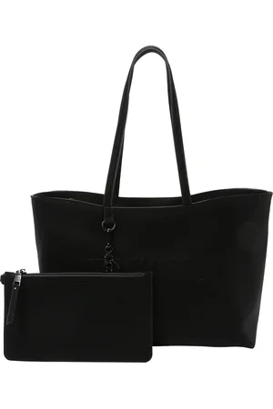 Steve Madden Shopper 