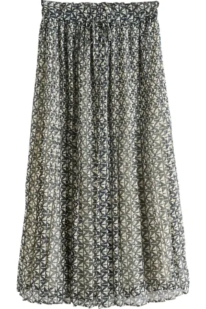 Next Falda