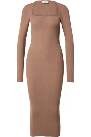 A LOT LESS Vestido de punto 