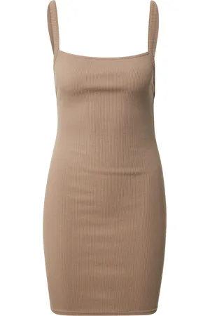 A LOT LESS Vestido de verano 
