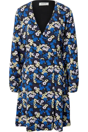 Modstrom Vestido 