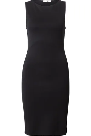 Modstrom Vestido 