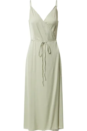 EDITED the label Vestido 