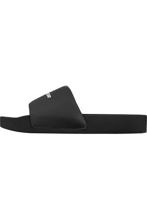 Pegador Zapatos abiertos