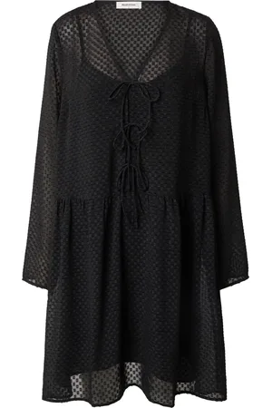 Modstrom Vestido 