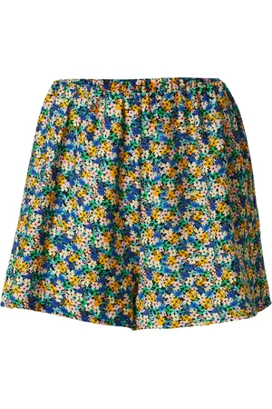 EDITED the label Pantalón 