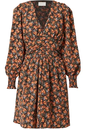 Neo Noir Vestido 