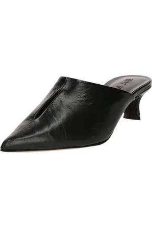By Far Zapatos abiertos 