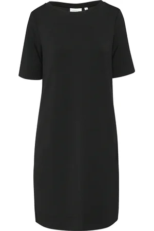 Comma, Vestido