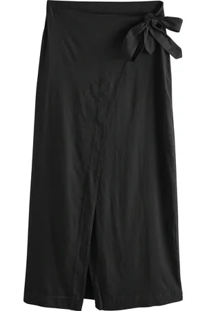 Next Falda