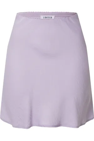 EDITED the label Falda 