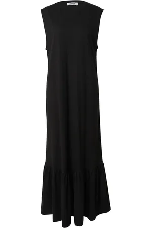 EDITED the label Vestido 