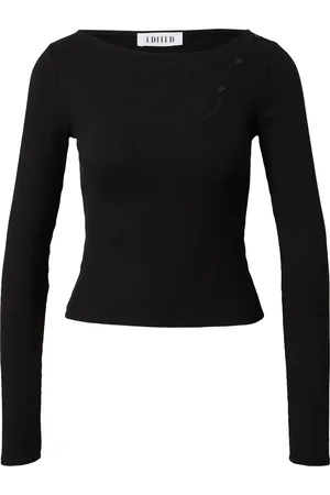 EDITED the label Camiseta 