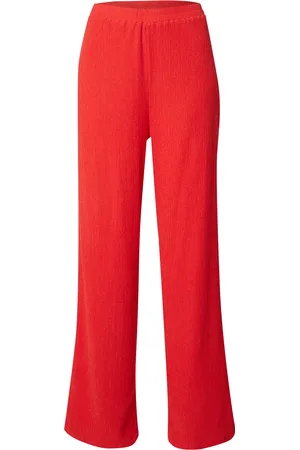 EDITED the label Pantalón 