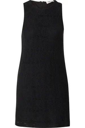 EDITED the label Vestido 