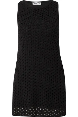 EDITED the label Vestido 