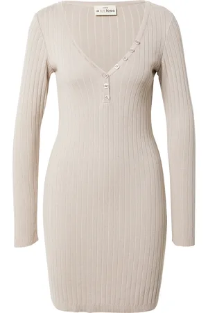 A LOT LESS Vestido 