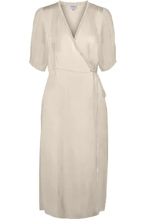 AWARE Vestido 