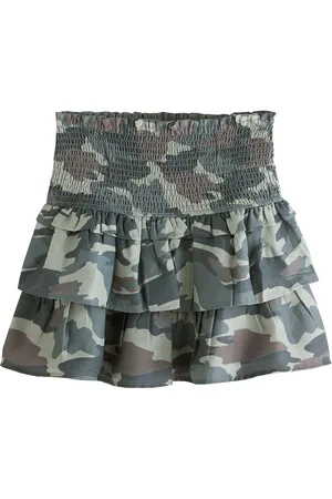 Next Falda