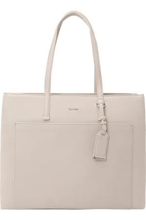 Calvin Klein Shopper 