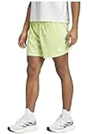 adidas Pantalón Corto Own The Run para Hombre, S 7 Pulgadas