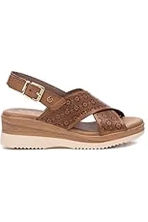 Xti Sandalia Mujer Taupe - Calzado Cómodo y Versátil - Moda casual - Modelo 14385202 (Talla 39)
