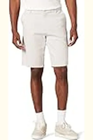 Amazon Pantalón Corto Chino Elástico, Cómodo, sin Pinzas, de 28 Cm y Ajuste Entallado Hombre, , 32W