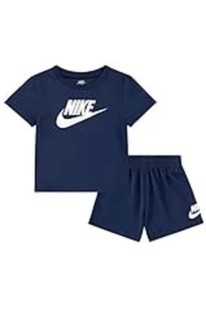 Nike Club Tee & Short Set