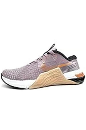 Nike Metcon 8 Premium, Sneaker Mujer, Purple Smoke/Metallic Copper, 40.5 EU