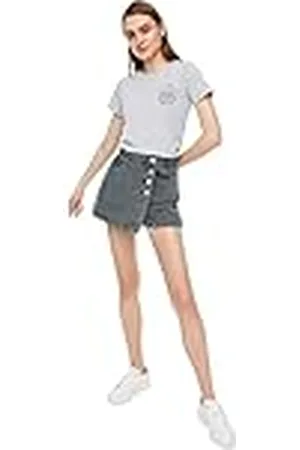 Trendyol Pantalones Cortos Ajustados de Pierna Recta de Cintura Normal para Mujer, , 36