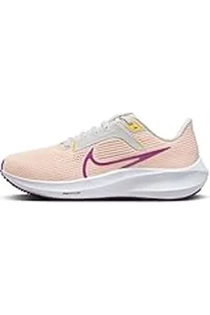 Nike W Air Zoom Pegasus 40, Sneaker Mujer, Guava Ice/Vivid Purple-Amber Brown, 38.5 EU