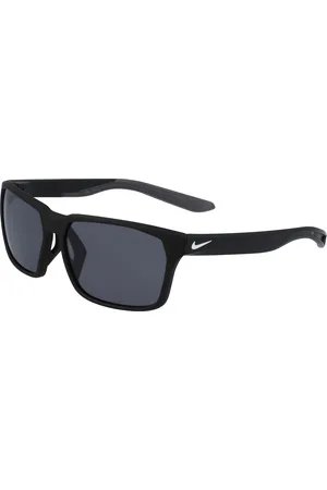 Nike MAVERICK RGE DC3297 010