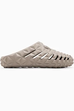 EA7 Sandalias con motivo geométrico tridimensional