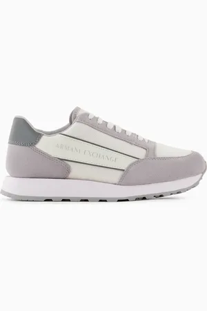 Armani Exchange Zapatillas de ante con inserciones de malla.
