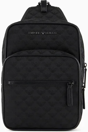 Emporio Armani Mochila de un solo tirante de nailon con motivo integral de águila en tejido jacquard