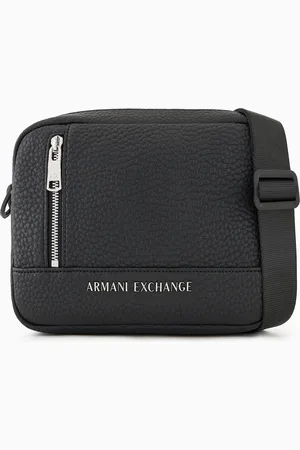 Armani Exchange Bolso para c??mara con logo de metal