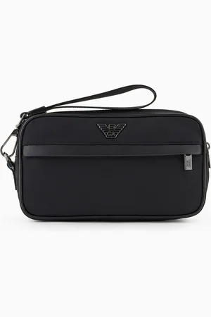 Emporio Armani Neceser de nailon reciclado ASV