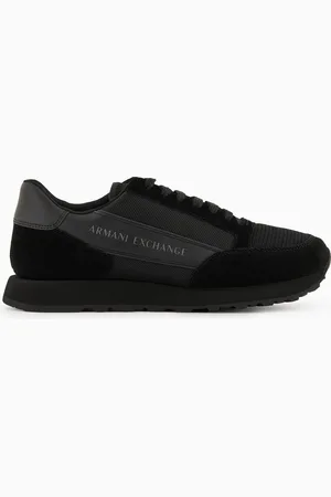 Armani Exchange Zapatillas de ante con inserciones de malla.
