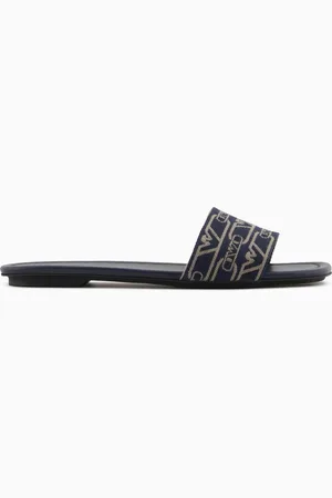 Emporio Armani Sandalia en lona de tejido jacquard con monograma por toda la superficie