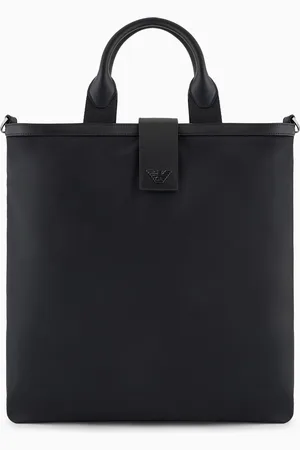 Emporio Armani Bolso shopper plegable de nailon reciclado con bandolera ASV