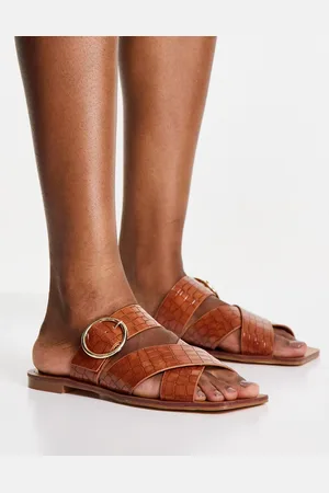 Schuh Sandalias tostadas planas efecto cocodrilo con puntera cuadrada Tiny de -Marrón