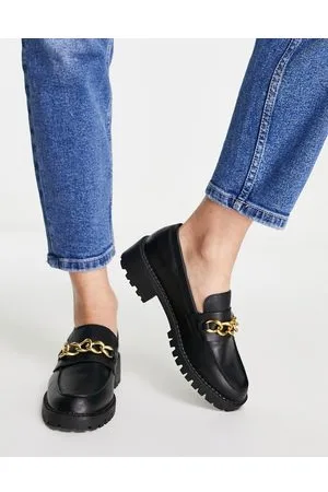 London Rebel Mocasines negros con cadena y suela gruesa de