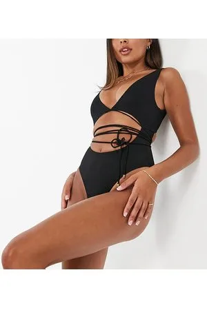 South Beach Bañador cruzado con aberturas en canalé exclusivo de