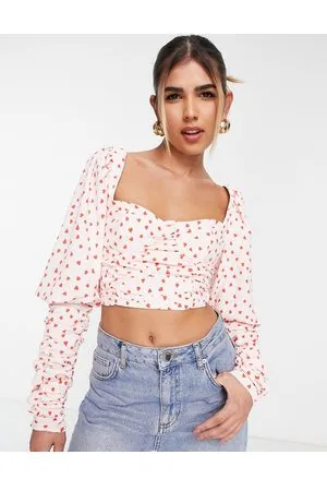 Collective The Label Top corto con estampado de minicorazones y lazadas en la espalda exclusivo de (parte de un conjunto)-Rosa