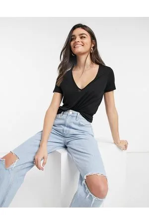 ASOS Camiseta de corte holgado con cuello de pico en de