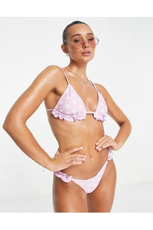 River Island Top de bikini morado triangular con estampado de lunares y volantes de