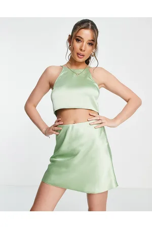 Miss Selfridge Minifalda con vuelo de satén de