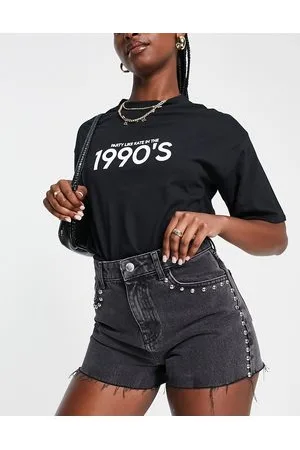 Miss Selfridge Pantalones cortos vaqueros con lavado y tachuelas de