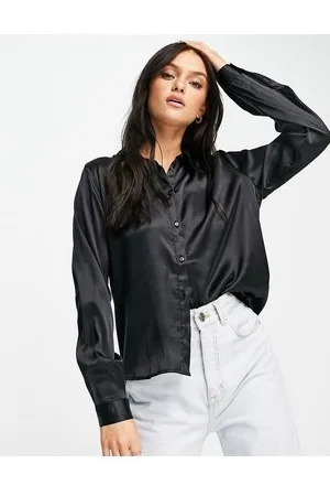 JDY Camisa negra de satén de